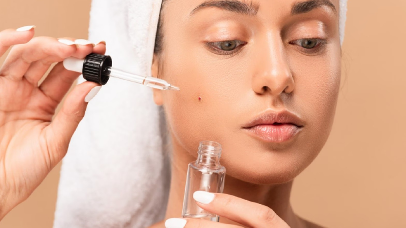 Retinol cho mụn trứng cá có tác động dịu nhẹ nhưng hiệu quả, an toàn